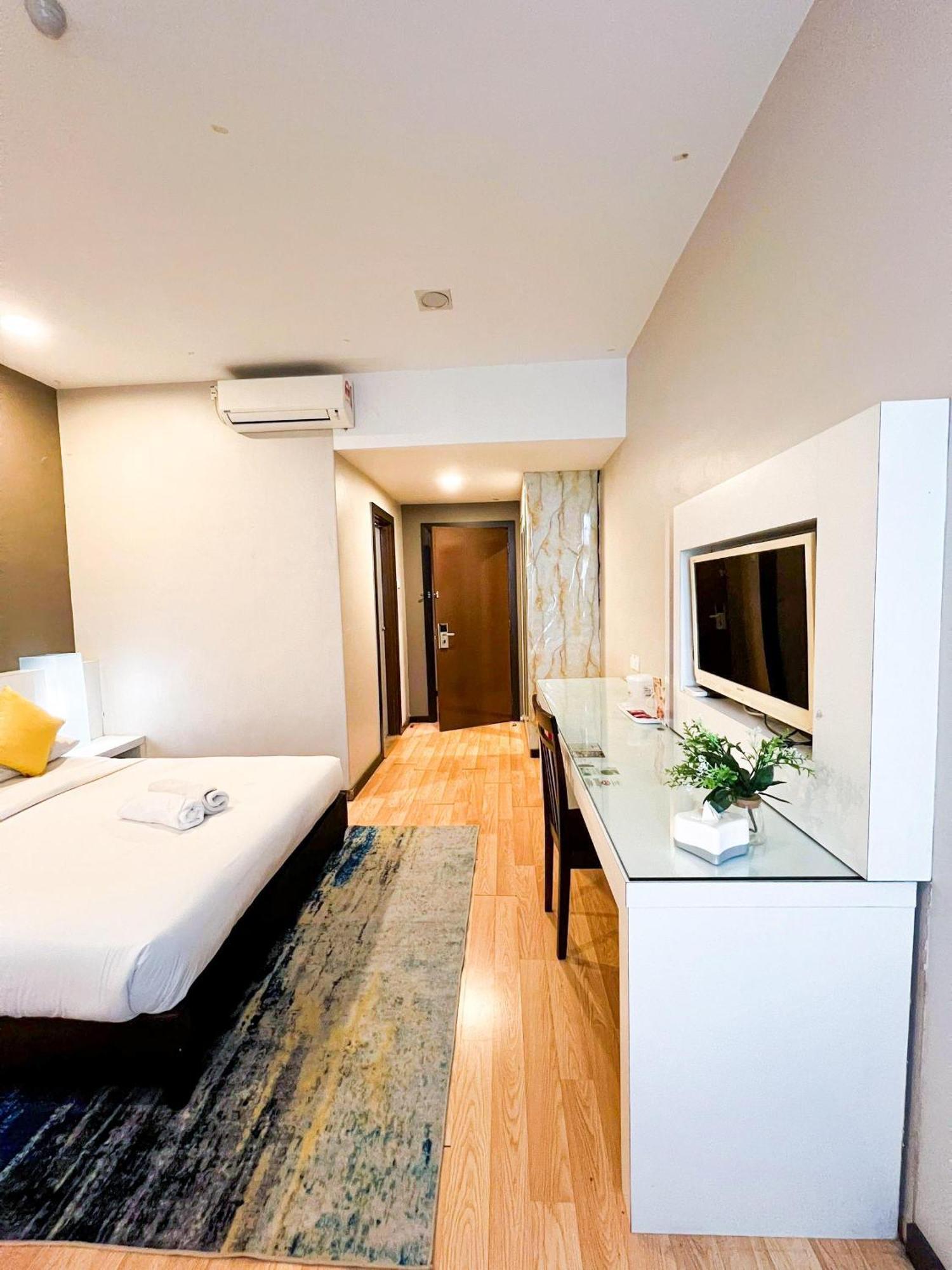 Lovita Hotel Kuantan Eksteriør bilde